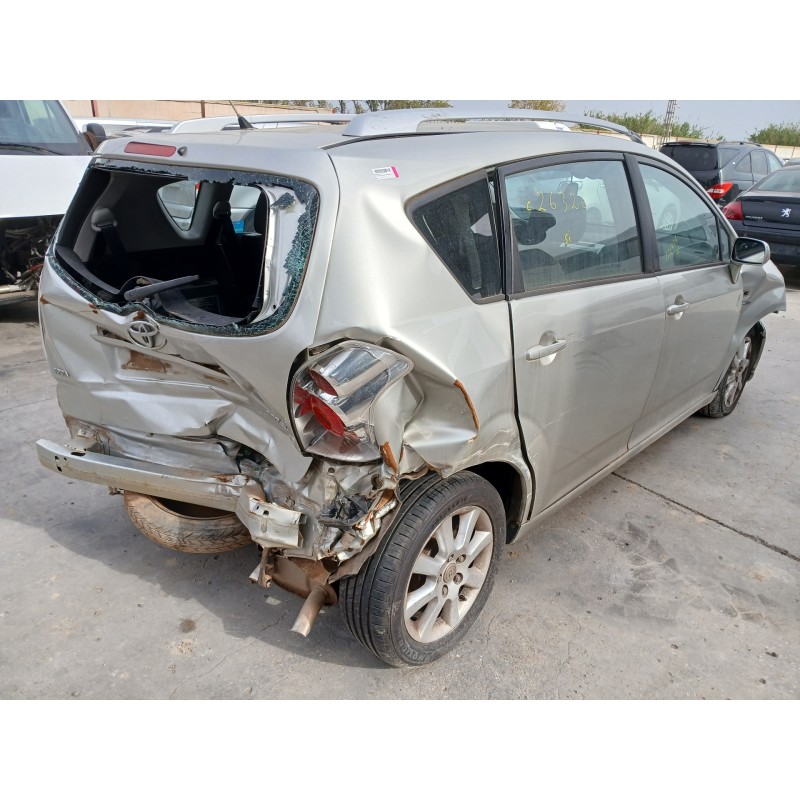 TOYOTA COROLLA Verso (ZER_, ZZE12_, R1_) 2005