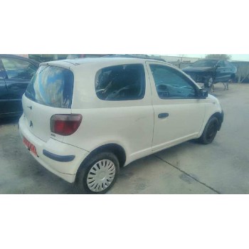 toyota yaris (_p1_) del año 2001