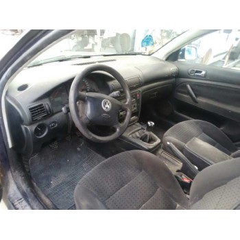 volkswagen passat berlina (3b2) del año 2000