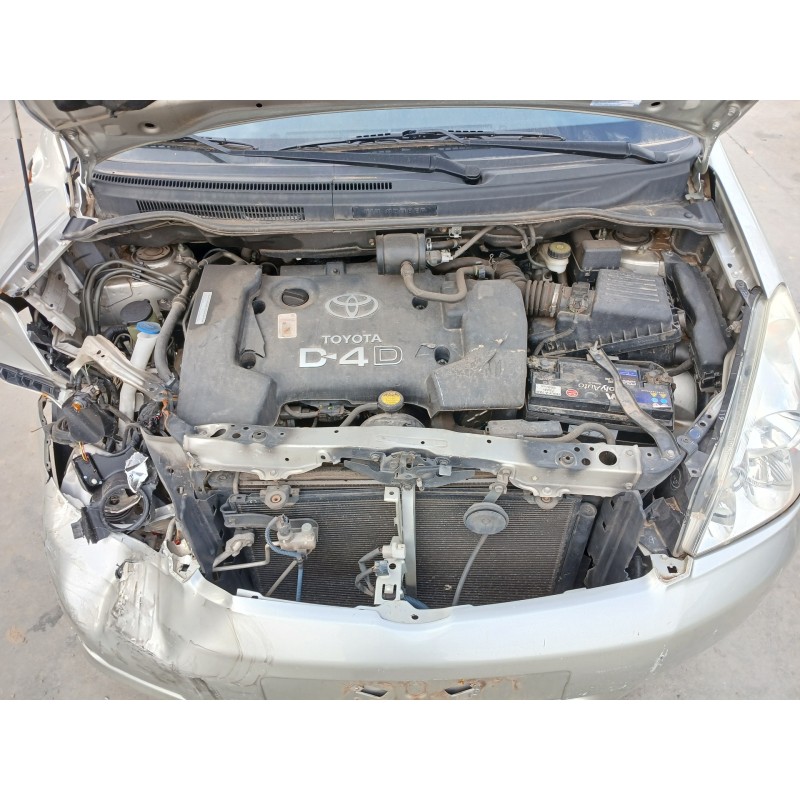 TOYOTA COROLLA Verso (ZER_, ZZE12_, R1_) 2005