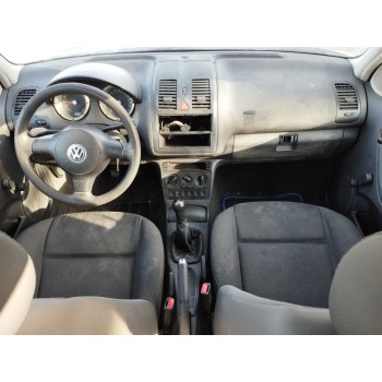 volkswagen polo berlina (6n2) del año 2000