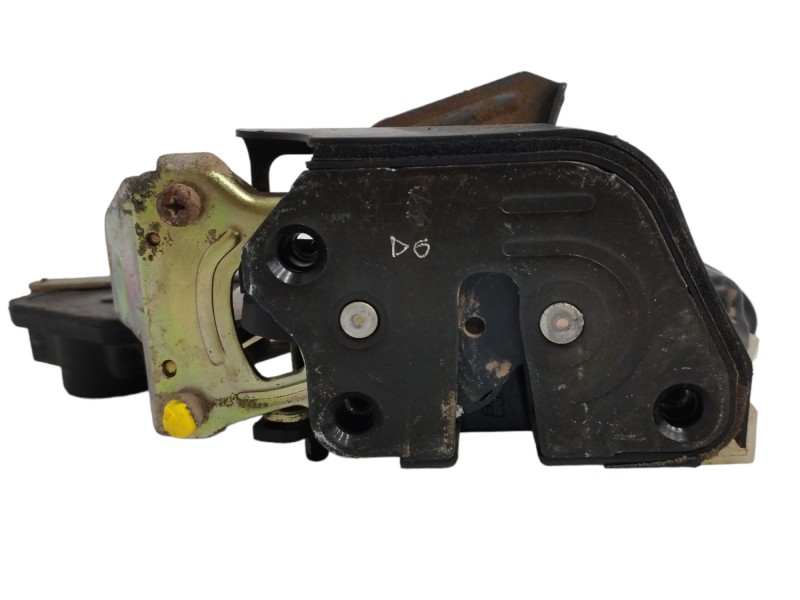 Recambio de cerradura puerta trasera izquierda para hyundai tucson (jm) 2,0 crdi vgt classic 4x2 referencia OEM IAM   
