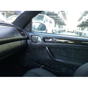 mercedes-benz clase clk (w208) coupe del año 2002