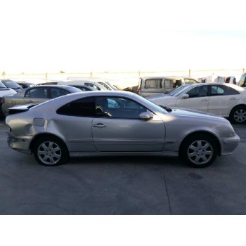 mercedes-benz clase clk (w208) coupe del año 2002