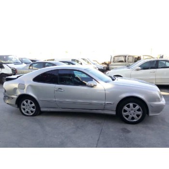 mercedes-benz clase clk (w208) coupe del año 2002