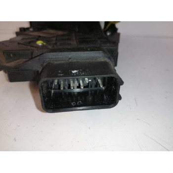 Recambio de cerradura puerta trasera izquierda para ford mondeo ber. (ca2) 1.8 tdci cat referencia OEM IAM 6M2AR26413BC  