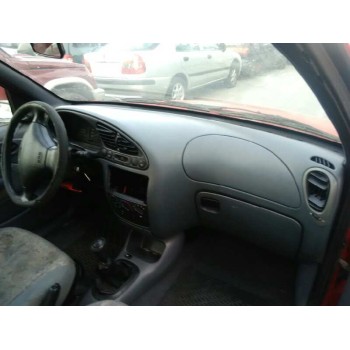 ford fiesta berlina del año 1997