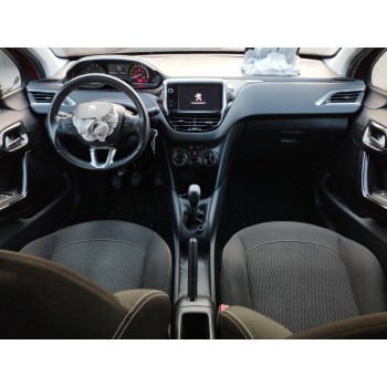 peugeot 208 del año 2017