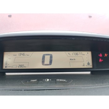 citroën c4 berlina del año 2006