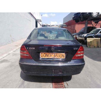 mercedes-benz clase c (w203) del año 2001