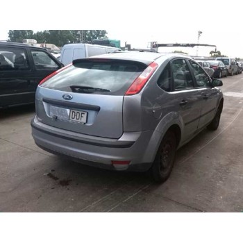 ford focus berlina (cap) del año 2004