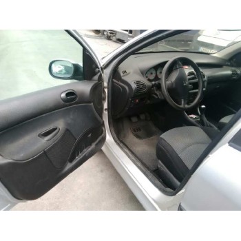 peugeot 206 berlina del año 2003