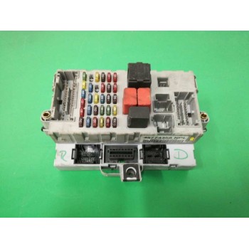 CAJA RELES / FUSIBLES 46774358 