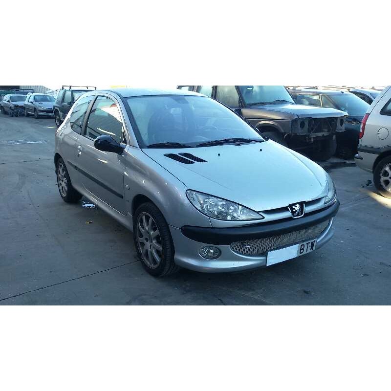 PEUGEOT 206 BERLINA