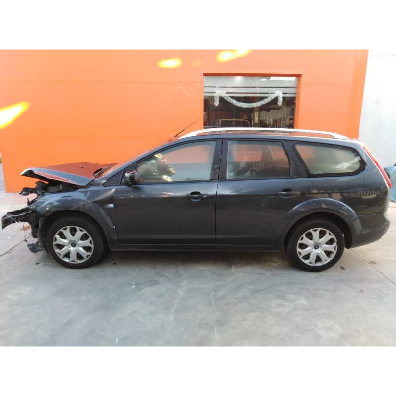 FORD FOCUS TURNIER (CB4)