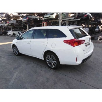 toyota auris touring sports (e18) del año 2014