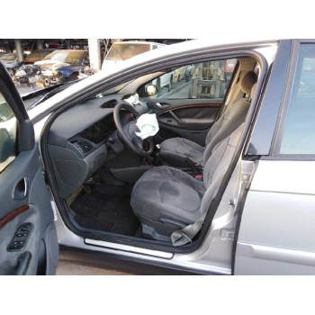 citroën c5 berlina del año 2001