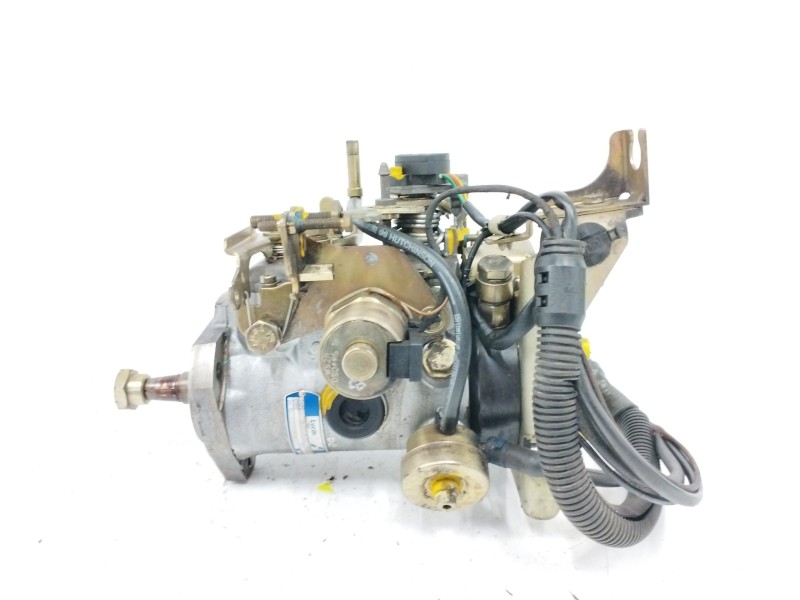 Recambio de bomba inyeccion para ford mondeo berlina/familiar (fd) 1.8 turbodiesel referencia OEM IAM R8444B641B  