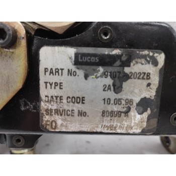 Recambio de bomba inyeccion para ford mondeo berlina/familiar (fd) 1.8 turbodiesel referencia OEM IAM R8444B641B  