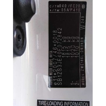 toyota auris touring sports (e18) del año 2014