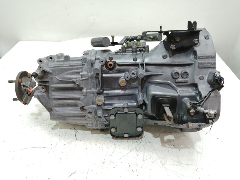 Recambio de caja cambios para renault maxity 2.5 diesel referencia OEM IAM 6S380V0  