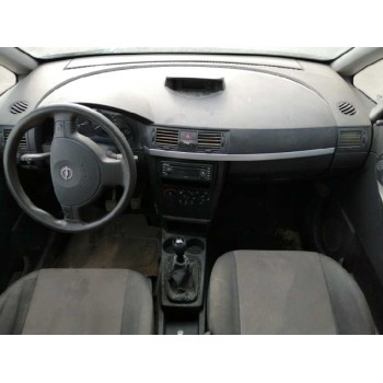 opel meriva del año 2004