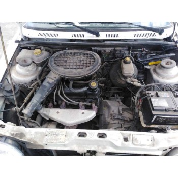 ford fiesta berlina del año 1995