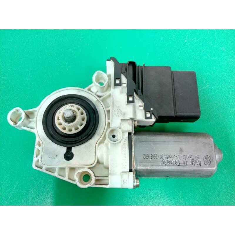 Recambio de motor elevalunas trasero derecho para volkswagen golf v berlina (1k1) sportline referencia OEM IAM 1K0959704C  