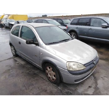 opel corsa c del año 2001