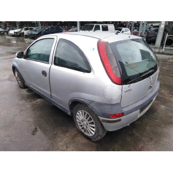 opel corsa c del año 2001