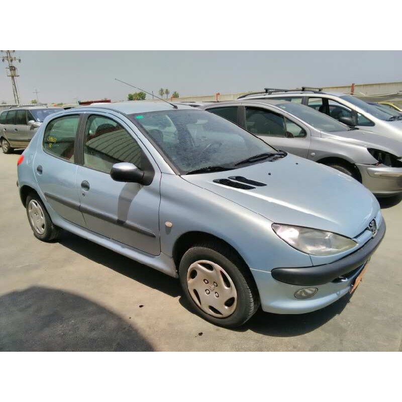 PEUGEOT 206 BERLINA