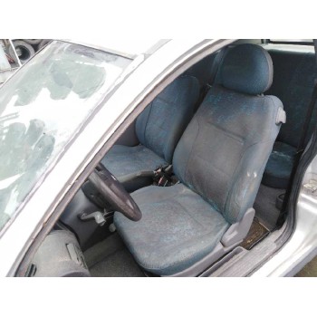 opel corsa c del año 2001