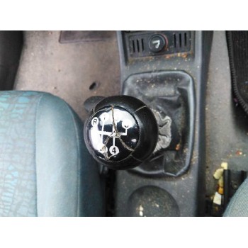 opel corsa c del año 2001