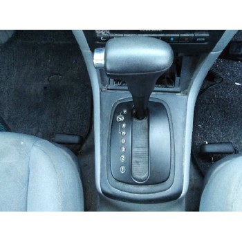 skoda octavia berlina (1u2) del año 2000