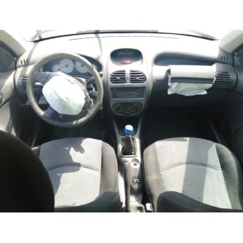 peugeot 206 berlina del año 2003