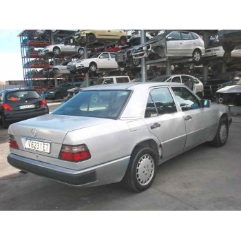 mercedes-benz clase e (w124) berlina del año 1994
