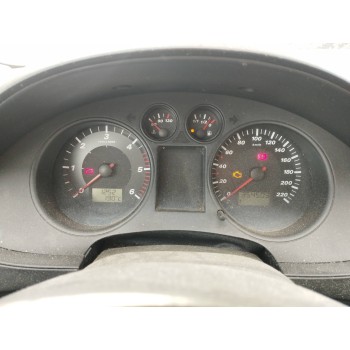 seat ibiza (6l1) del año 2004