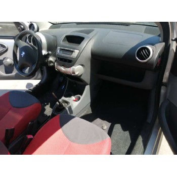 peugeot 107 del año 2008