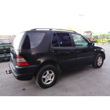 mercedes-benz clase m (w163) del año 2004