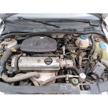 volkswagen polo berlina (6n1) del año 1998