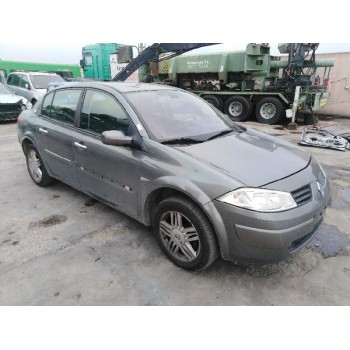 renault megane ii classic berlina del año 2003