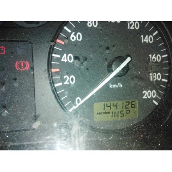 volkswagen polo berlina (6n1) del año 1998