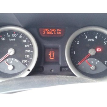 renault megane ii classic berlina del año 2003