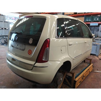 lancia musa (350_) del año 2008