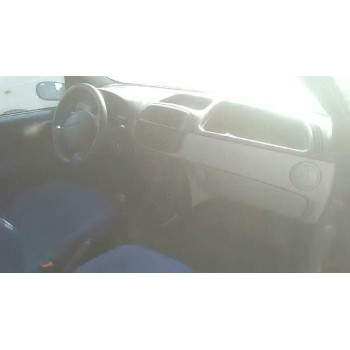 fiat punto berlina (188) del año 2000