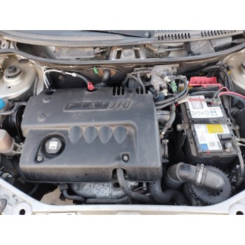 fiat punto berlina (188) del año 2001