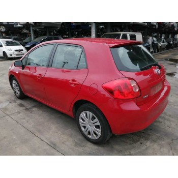 toyota auris del año 2007