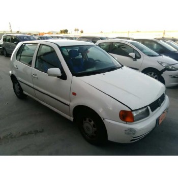 volkswagen polo berlina (6n1) del año 1996