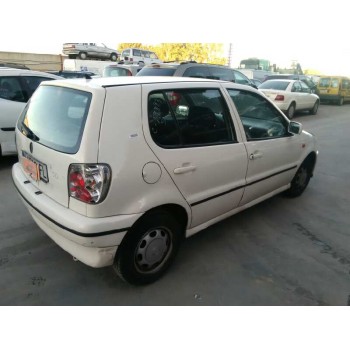 volkswagen polo berlina (6n1) del año 1996