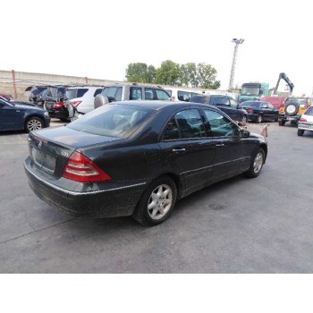 mercedes-benz clase c (w203) berlina del año 2000
